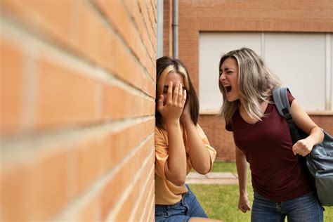 Conflitos Na Escola - Mediação de conflitos na escola: transformando o ambiente educacional ...