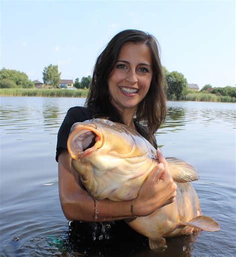 Claudia Darga 1 | Fishing Girls | Pinterest
