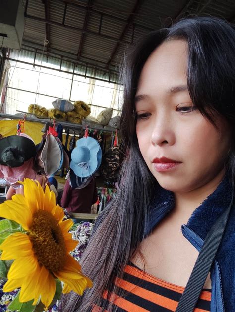 Pinay Traveler | Makati