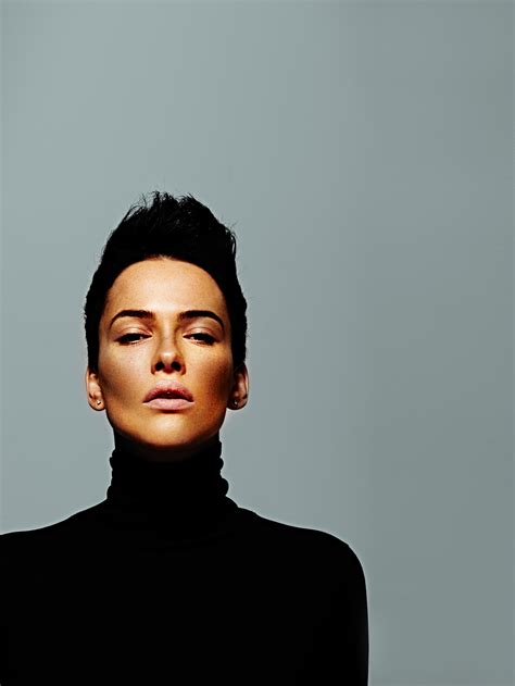 Dasha Astafieva portraits :: Behance