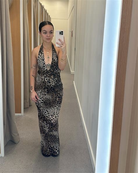 teesh 🦋🦋 (@teneshabodger) • Instagram photos and videos