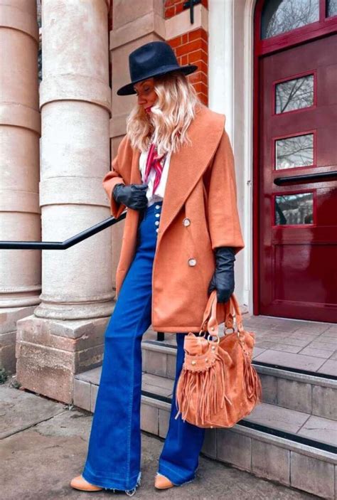 23 Effortless Bell Bottom Outfits You’ll Love to Try