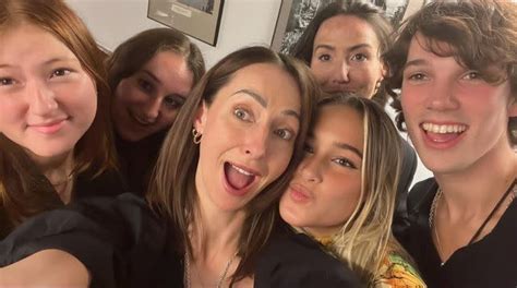 Eric Clapton's 5 Children: All About His 4 Daughters and Late Son