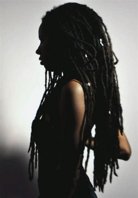 aes; veronica fisher ~ shameless us 🗝️💆🏾‍♀️🍸🚭👜 shanola hampton 2000s it