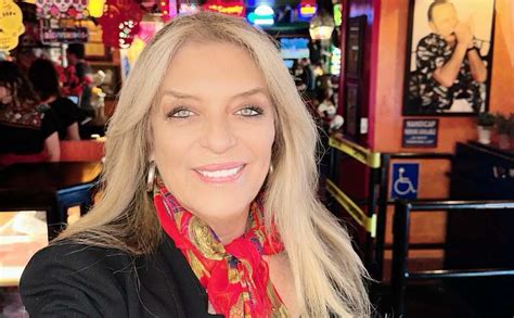 lydia cornell net worth