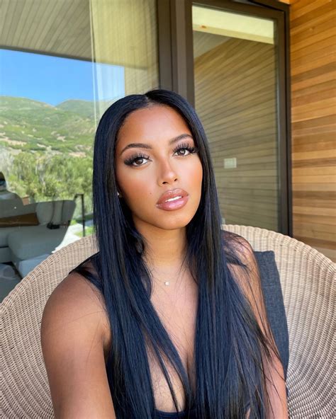 jonica | living life with the glass half full | Instagram