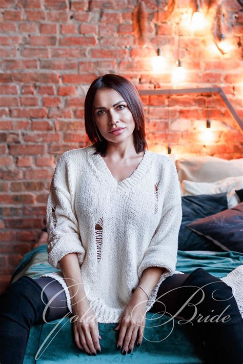 48 y.o. Elena from Rostov-on-Don, Russia - Brown eyes, Black Hair - ID ...