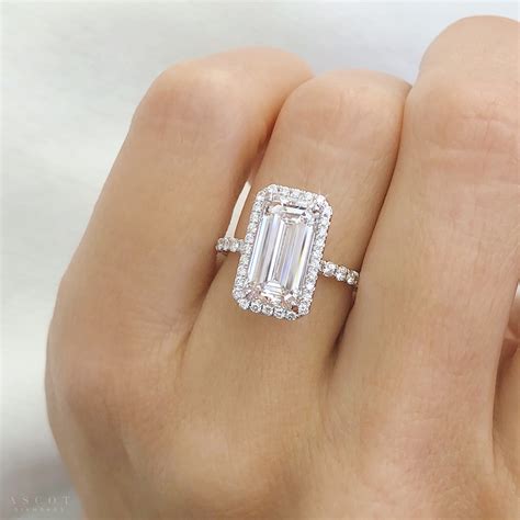 emerald cut diamond