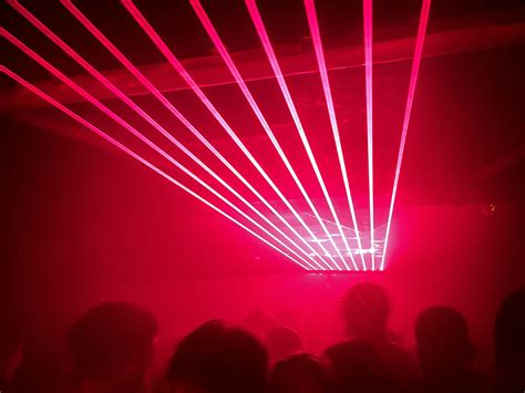 Solo Traveler’s Guide to Making Friends in 2025 - World traveler guide