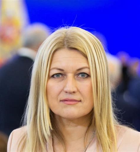 Родионова Елена Геннадьевна | биография и последние новости