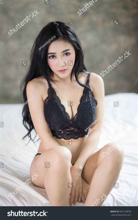 Sexy Woman Lingerie Posing Her Bed Stock Photo 695129878 | Shutterstock