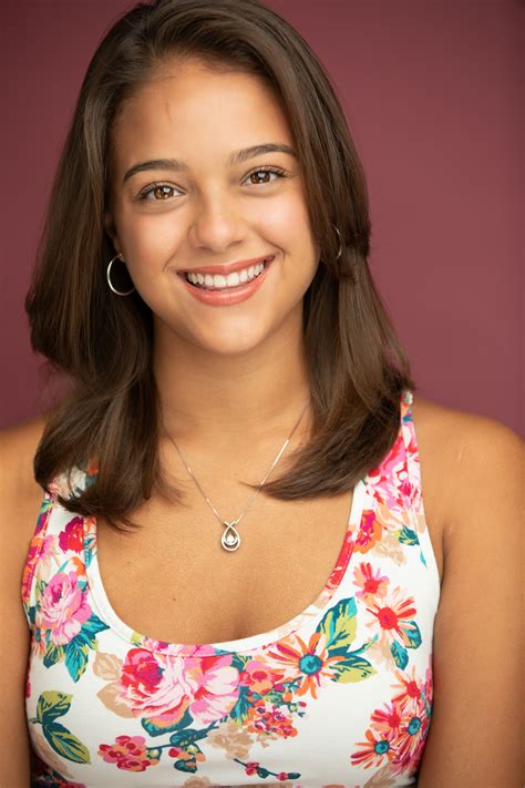 Briana Martinez's Instagram, Twitter & Facebook on IDCrawl