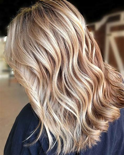 Multi-Dimensional Blonde Hair - Blonde Hair With Lowlights