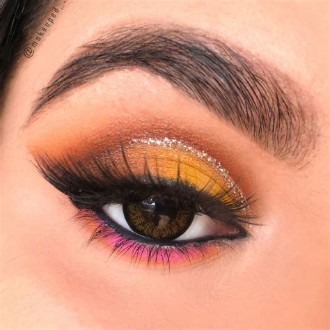 Med Tech. Запись со стены. | Yellow eye makeup, Pink eye makeup, Indian ...