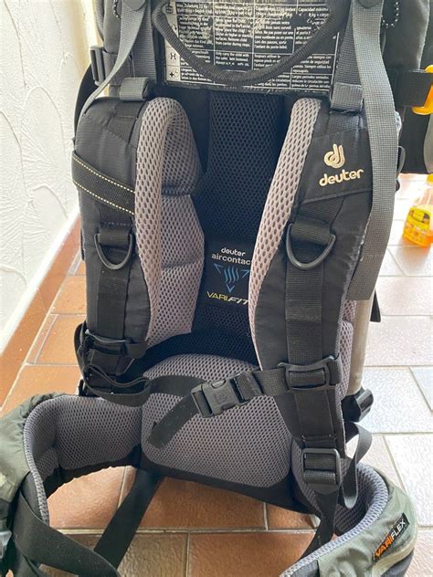 Deuter Kid Comfort 3 Carrier, Babies & Kids, Going Out, Carriers ...