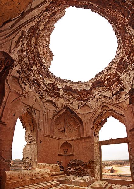 thatta  ancient city  kings pakistan dawncom