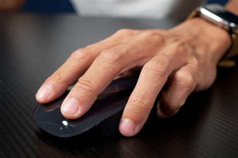 Trên tay Magic Grip, phụ kiện giúp cầm nắm Magic Mouse dễ dàng hơn cho ...