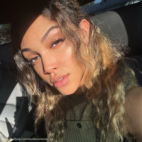 Watch and Buy Videos from the Official Video Store of Goddess Honeyyy