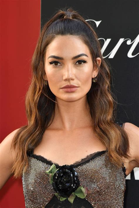 Lily Aldridge - Biography, Height & Life Story | Super Stars Bio