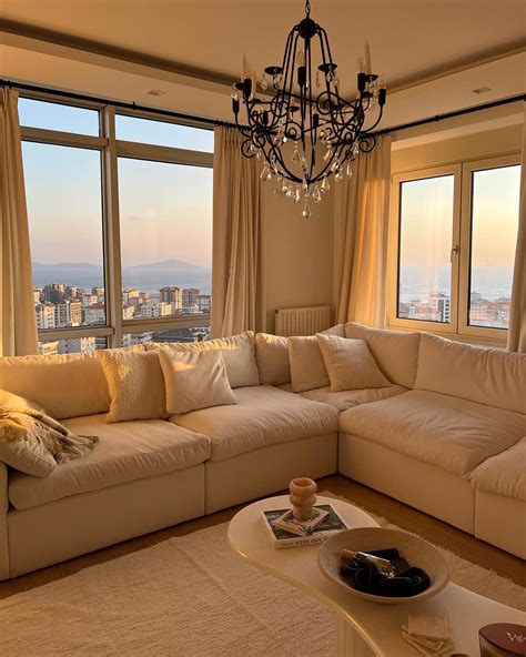 Living Room Arrangement