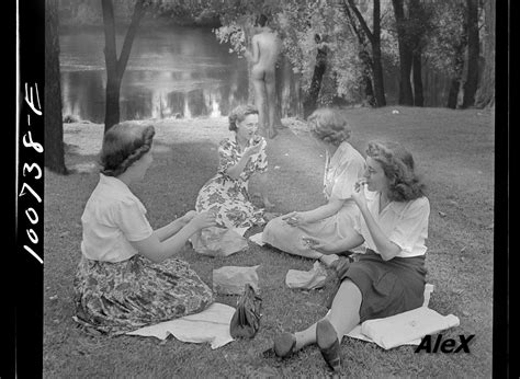 Embarrassing & Fun: Picnic tragedies ( CFNM )