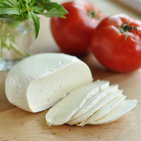 Did you know you can make homemade mozzarella? • Offbeat Home & Life