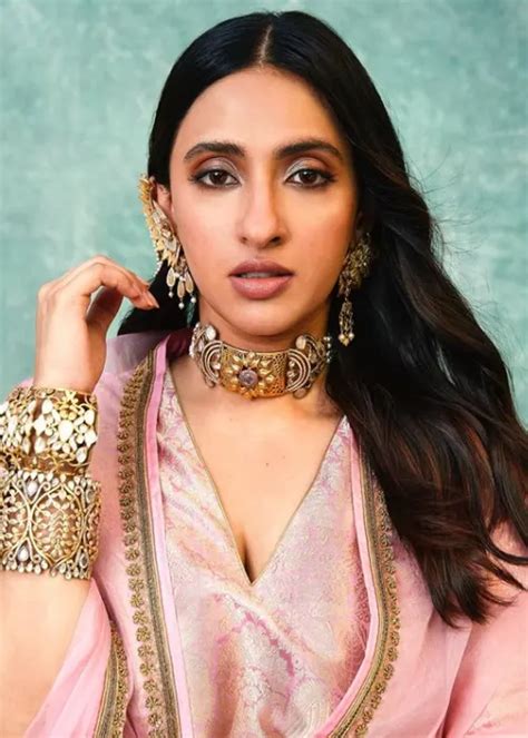 akansha ranjan kapoor biography movies list wegreen entertainment