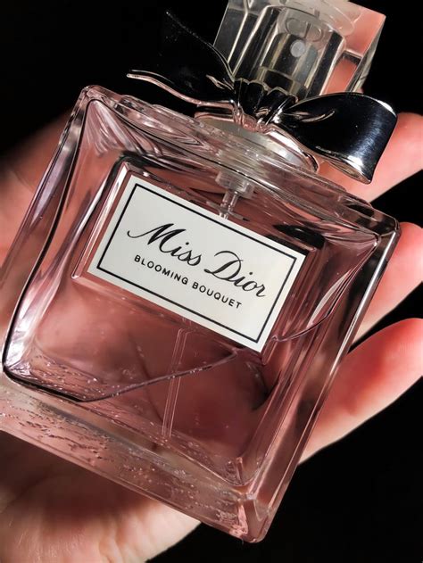 Духи мисс диор, предметная съемка | Духи dior, Духи, Духи том форд