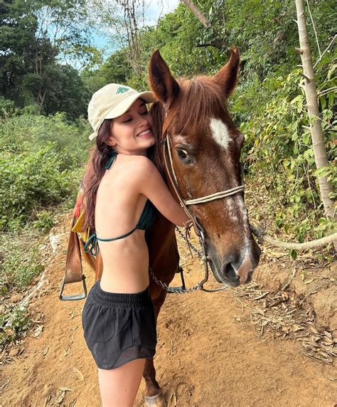 Alison Thornton (@ali.g.thornton) • Instagram photos and videos