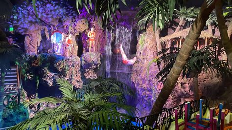 Casa Bonita to open reservations to the public after months of waitlist