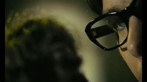 la prisonniere woman  chains blu ray elisabeth wiener