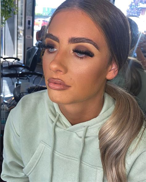 Megan-leigh makeup artistry... - Megan-leigh makeup artistry