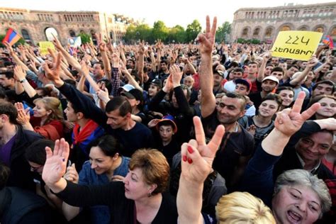 Декларация о Независимости не докончена