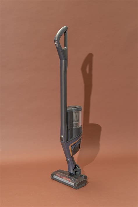 The 4 Best Cordless Stick Vacuums Of 2022 Reviews By Wirecutter