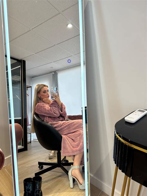 Finally shooting for Premium Bukkake : r/EmilyBellexx