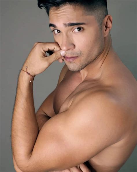 @bookmodelo #bodybuilder... - Muscle Body Model Agency | Facebook