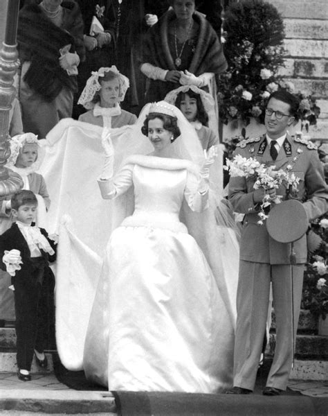 La impresionante boda de Fabiola de Bélgica con vestido de novia de