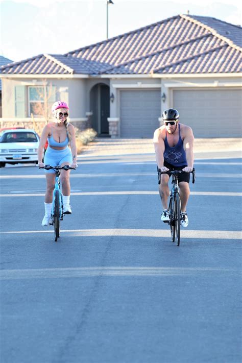 CLAUDIA FIJAL Out Riding a Bike in Las Vegas 01/28/2021 – HawtCelebs