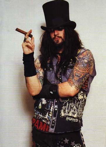 17 Best images about Rob Zombie on Pinterest | Devil, The lords of ...