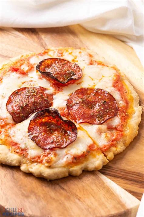 Personal Pizza For One Person | Little Bit Recipes