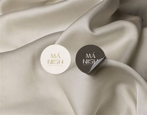 Логотип бренда одежды / Clothing brand logo on Behance