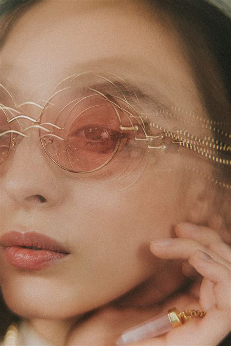 7 Asian Latina Influencers You NEED To Follow Right Now! (Before It's Too Late) Image 19