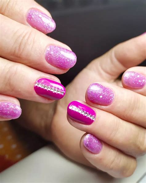 ปักพินโดย Катя Епифанова ใน Классные идеи маникюра💅