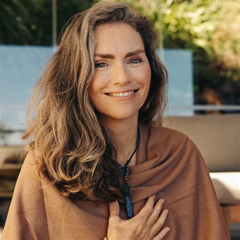 Why Do Beans Make You Fart? Dietitians Explain