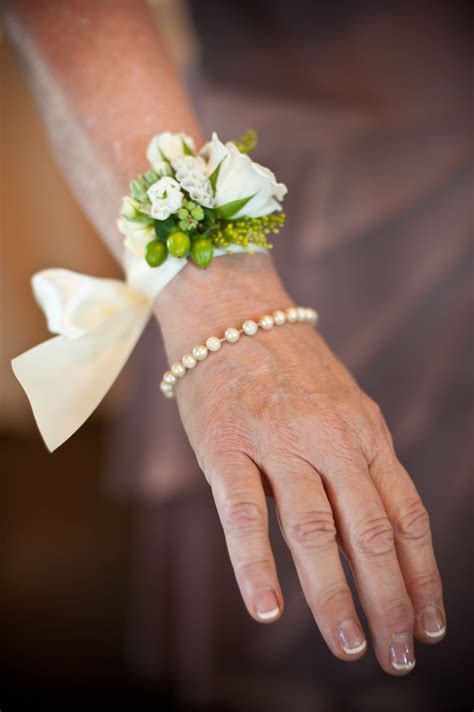 Pinterest Corsages - Corsage Prom