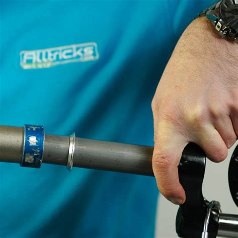 tutorial assembly   bike headset alltricks alltricks