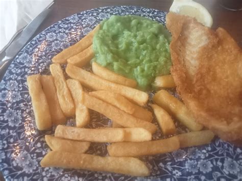 St Helens Food Reviews | I didn't want to eat but when you're with