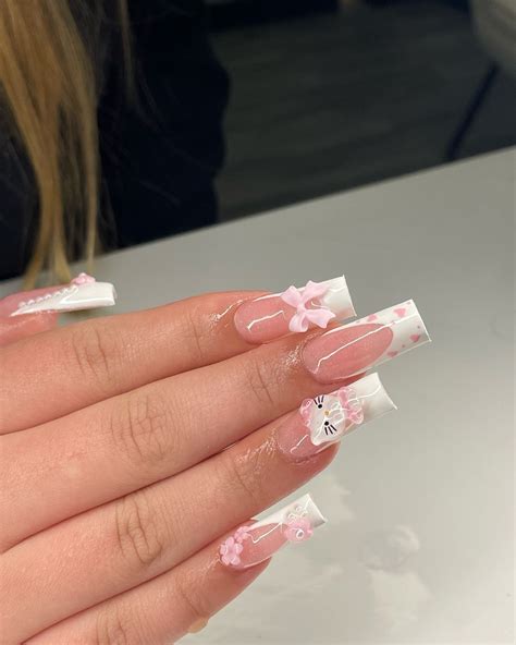 𝐁𝐚𝐲 𝐀𝐫𝐞𝐚 𝐧𝐚𝐢𝐥 & 𝐭𝐨𝐞 𝐭𝐞𝐜𝐡 🦋🧿 on Instagram: "hello kitty valentines set ...