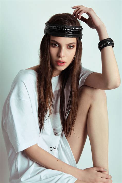 tt | Models makeup, Model, Leather accessories