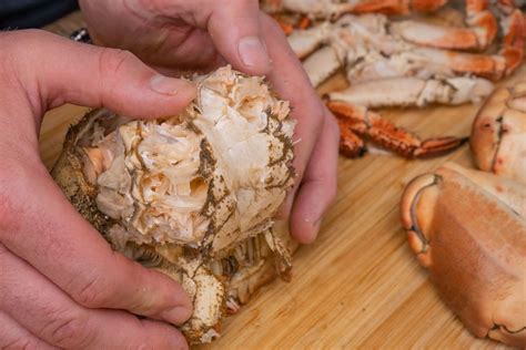 Dressed Crab (How to Dress a Cooked Crab) - Flawless Food